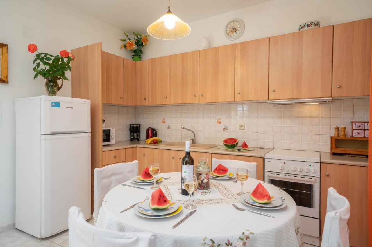 Monambeles Villas Свороната Екстер'єр фото
