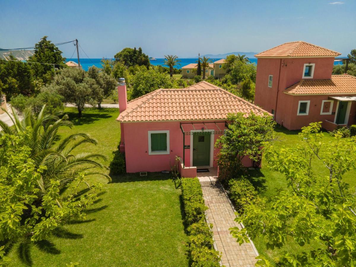 Monambeles Villas Свороната Екстер'єр фото