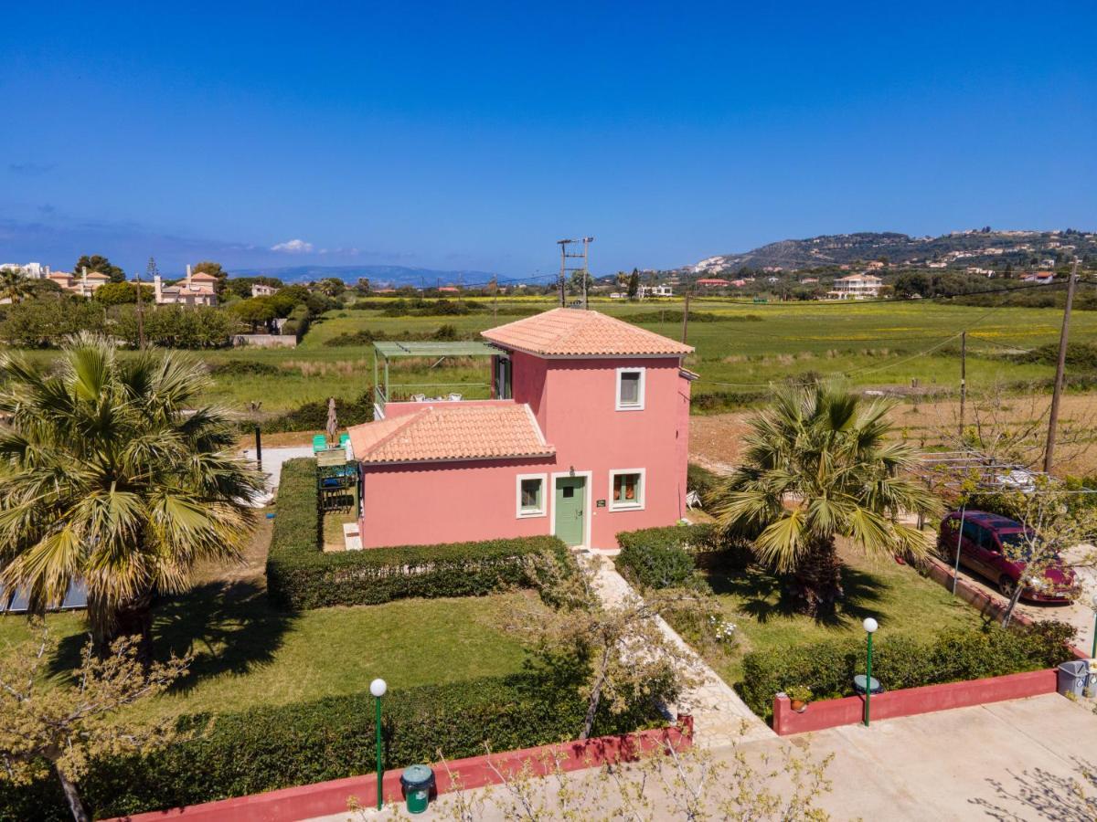 Monambeles Villas Свороната Екстер'єр фото