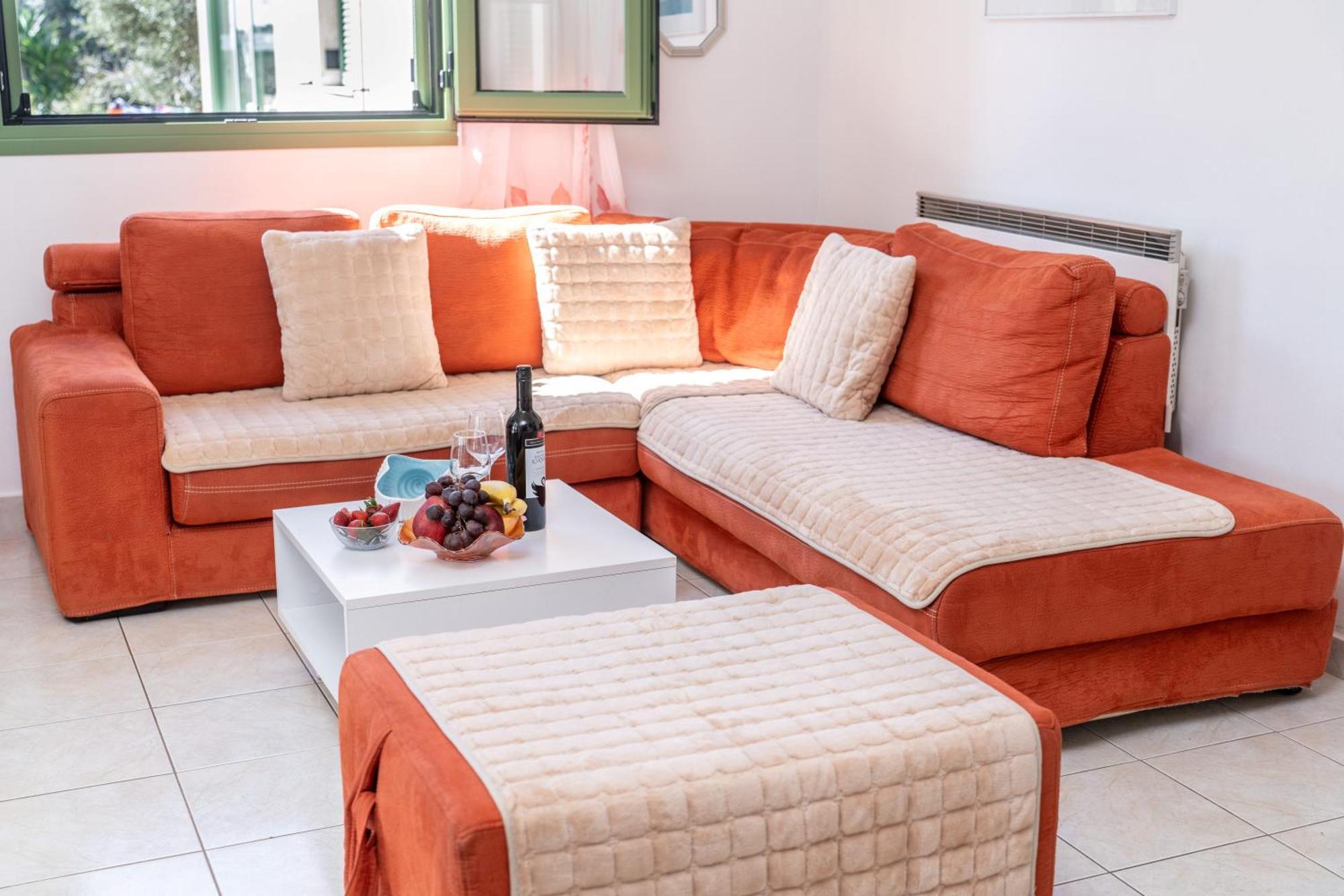 Monambeles Villas Свороната Екстер'єр фото